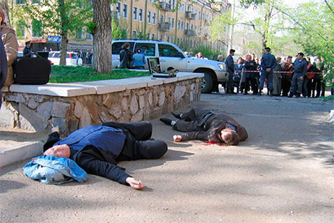 На месте убийства лидеров «ключевской» группировки Константина Ключевского и Евгения Жарова