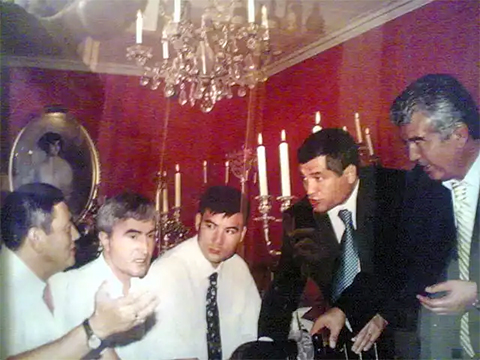 Слева: Гафур Рахимов, вор в законе Юлдаш Ашуров. Крайний справа Салим Абдувалиев