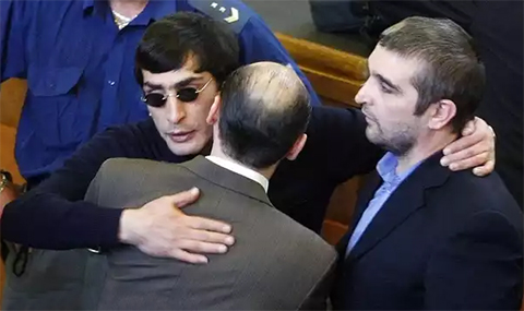 Андраник Согоян (Зап) и Гилани Алиев (Гилани Седой) на оглашении приговора в Пражском суде 18.10.2010 года