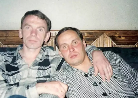 Слева воры в законе: Владимир Клещ (Щавлик), Александр Окунев (Саша Огонек), 22.05.1996, Белоруссия