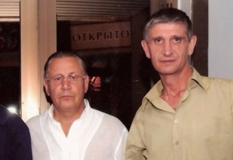 Слева воры в законе: Александр Сидоров (Филиппок), Валерий Митин (Мотыль)